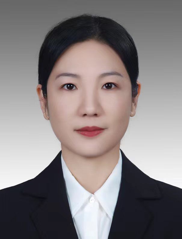 董红 市人社局党组成员、副局长